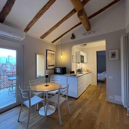 Romantic Attic Room With Panoramic View Bolonia Exterior foto