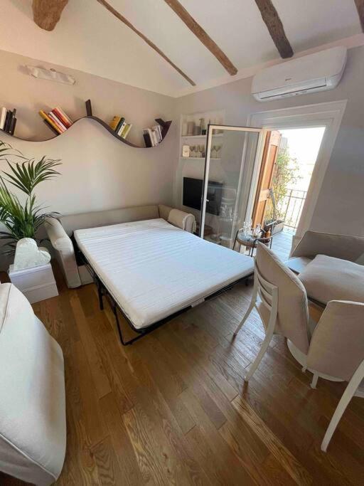 Romantic Attic Room With Panoramic View Bolonia Exterior foto